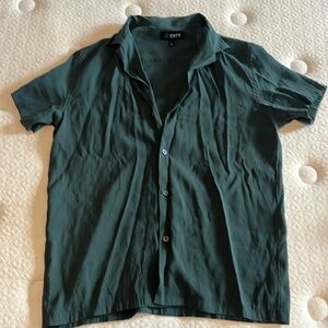 Cuts Clothing Camp Collar Size L
